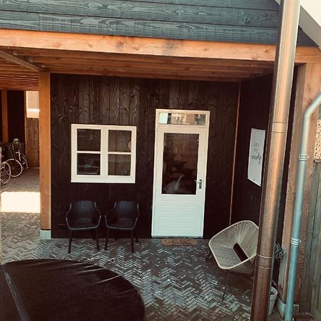 Villa Tiny House Thuus à Sint-Annaland Extérieur photo