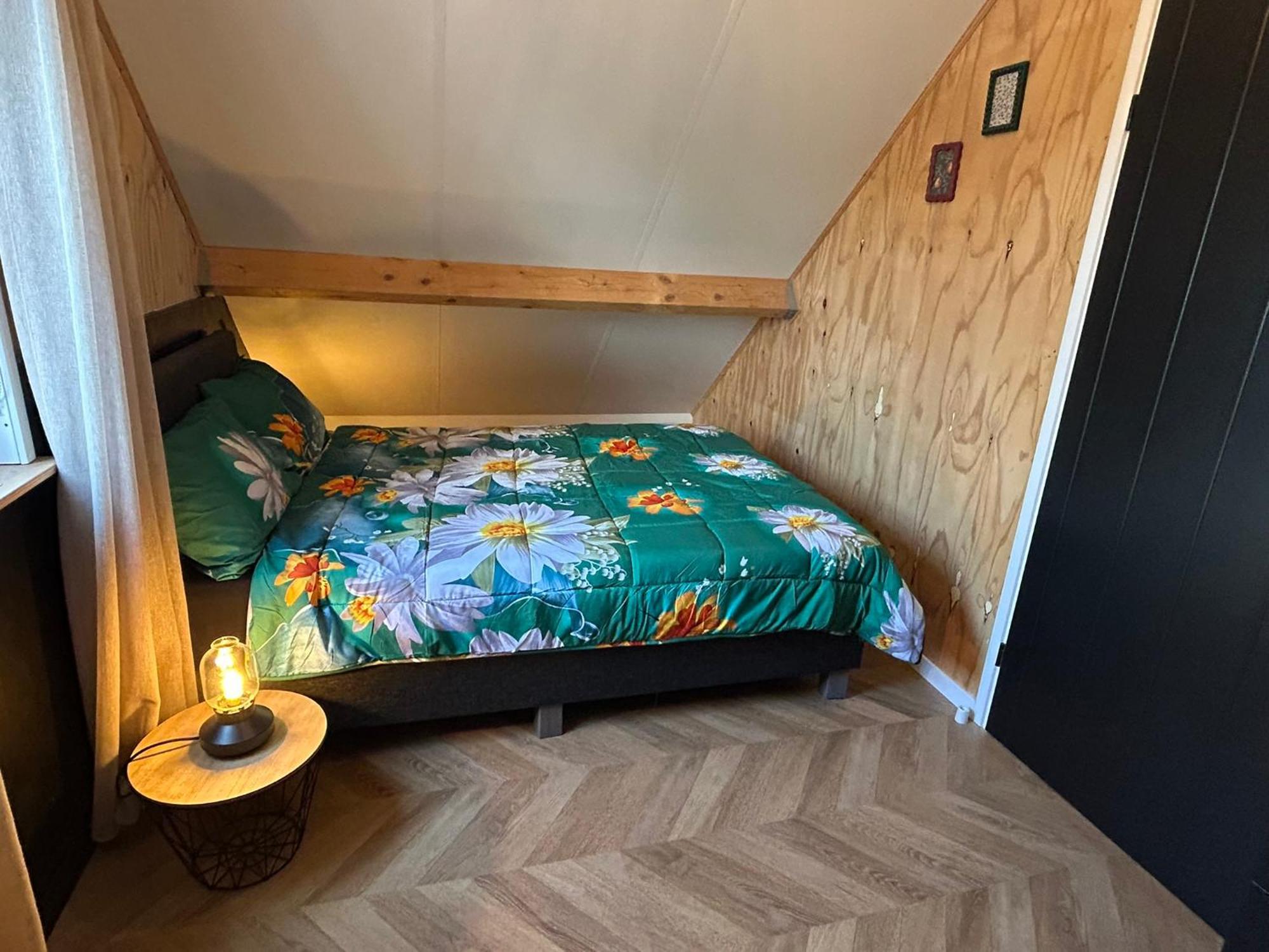 Villa Tiny House Thuus à Sint-Annaland Extérieur photo